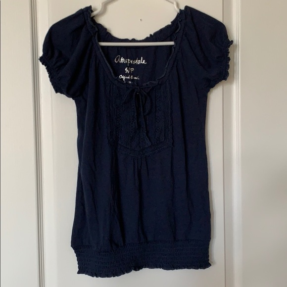 Cute Top - Picture 1 of 2